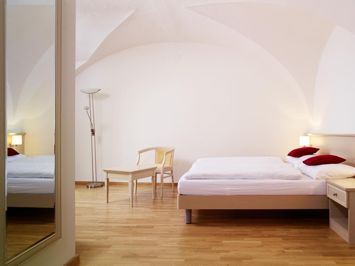 Cma Stift Ossiach Hotel Kamer foto